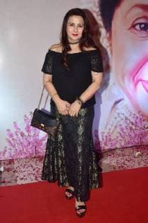 February 16, 2018 - Mumbai, India - Indian actress Poonam Dhillon present at the 5th Yash Chopra Memorial Award at hotel JW Marriott, Juhu in Mumbai. Mumbai India - ZUMAs197 20180216_zaa_s197_085 Copyright: xAzharxKhanx xSopaxImagesx