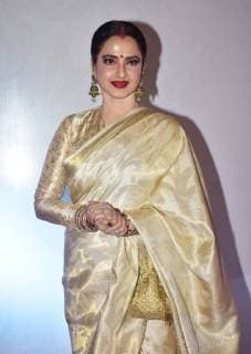 February 16, 2018 - Mumbai, India - Indian actress Rekha present at the 5th Yash Chopra Memorial Award at hotel JW Marriott, Juhu in Mumbai. Mumbai India - ZUMAs197 20180216_zaa_s197_074 Copyright: xAzharxKhanx xSopaxImagesx