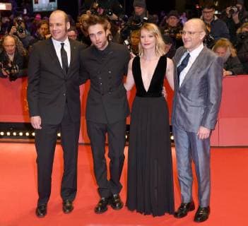 American actor Nathan Zellner, English actor Robert Pattinson, Australian actress Mia Wasikowska and American director David Zellner attend The 68th Berlinale International Film Festival Premiere of Damsel at the Berlinale Palace in Berlin on February 16, 2018.  LON20180216221 PAULxTREADWAY