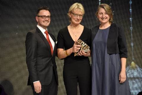 Peter Boch, Designer of the Year Gewinner Firma Dreier und Christine Lüdeke bei der Verleihung des 2. Inhorgenta Award 2018 im Postpalast. München, 18.02.2018