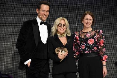 Alexander Mazza, Gewinner Fine Jewelry Firma Nanis und Anja Heiden bei der Verleihung des 2. Inhorgenta Award 2018 im Postpalast. München, 18.02.2018