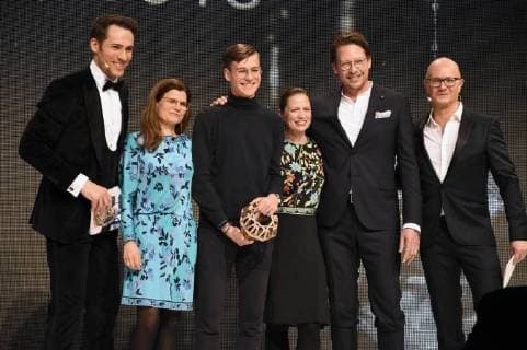 Alexander Mazza, Retailer of the Year Gewinner Juwelier Hunke und Markus Hilzinger bei der Verleihung des 2. Inhorgenta Award 2018 im Postpalast. München, 18.02.2018