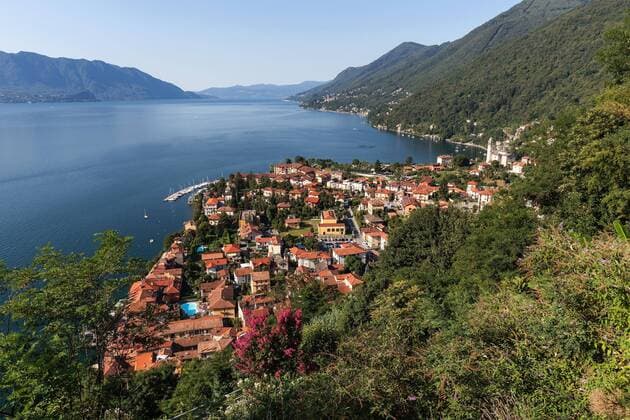 Ausblick auf Cannero Riviera und den Lago Maggiore, Provinz Verbano-Cusio-Ossola, Region Piemont, Italien, Europa Copyright: imageBROKER/HarryxLaub ibxhal04637360.jpg