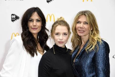 Bettina Zimmermann, Anna Lena Klenke und Ursula Karven beim 99Fire Films Award 2018 während der Berlinale 2018 im Admiralspalast. Berlin, 21.02.2018
