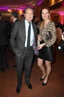 Hendrik teNeues mit Freundin Jenny bei der 15. Verleihung des Best Brands Award im Hotel Bayerischer Hof. München, 21.02.2018