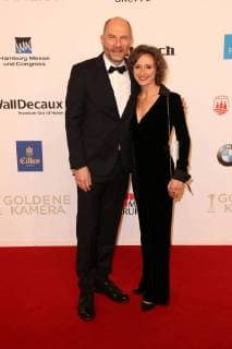 Götz Schubert und seine Ehefrau Simone Witte bei der Verleihung Goldene Kamera 2018 am 22.02.2018 in Hamburg Goldene Kamera Verleihung 2018 in Hamburg