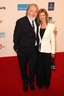Felix von Manteuffel und Leslie Malton bei der Verleihung Goldene Kamera 2018 am 22.02.2018 in Hamburg Goldene Kamera Verleihung 2018 in Hamburg