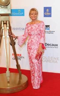 Uschi Glas bei der Verleihung der Goldene Kamera in der Messe-Hamburg, Karolinenstrasse Copyright imago stock&people GmbH Tinkeres Datum: 22.02.2018 Goldene Kamera