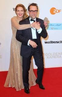 Anna Loos + Mann Jan Josef Liefers bei der Verleihung der Goldene Kamera in der Messe-Hamburg, Karolinenstrasse Copyright imago stock&people GmbH Tinkeres Datum: 22.02.2018 Goldene Kamera
