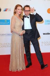 Anna Loos + Mann Jan Josef Liefers bei der Verleihung der Goldene Kamera in der Messe-Hamburg, Karolinenstrasse Copyright imago stock&people GmbH Tinkeres Datum: 22.02.2018 Goldene Kamera