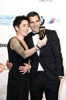 Dunja Hayali und Mitri Sirin bei der 53. Verleihung der Goldenen Kamera 2018 in der Hamburg Messe. Hamburg, 22.02.2018
