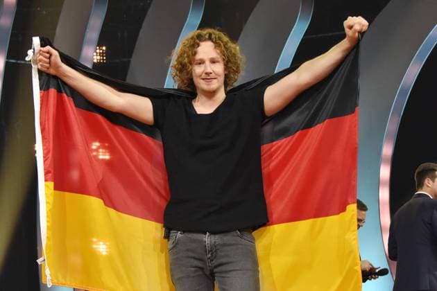 Michael Schulte gewinnt den deutschen ESC-Vorentscheid Eurovision Song Contest - Unser Lied für Lissabon 2018 im Studio Berlin Adlershof. Berlin, 22.02.2018 *** Michael Schulte wins the German ESC preliminary decision Eurovision Song Contest Our Song for Lisbon 2018 in the Studio Berlin Adlershof Berlin 22 02 2018 Foto:xN.xKubelkax xFuturexImage