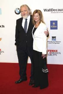 Felix von Manteuffel und Leslie Malton bei der 53. Verleihung der Goldenen Kamera 2018 in der Hamburg Messe. Hamburg, 22.02.2018