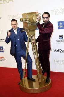 Sascha Vollmer und Alec Völkel (The BossHoss) bei der 53. Verleihung der Goldenen Kamera 2018 in der Hamburg Messe. Hamburg, 22.02.2018