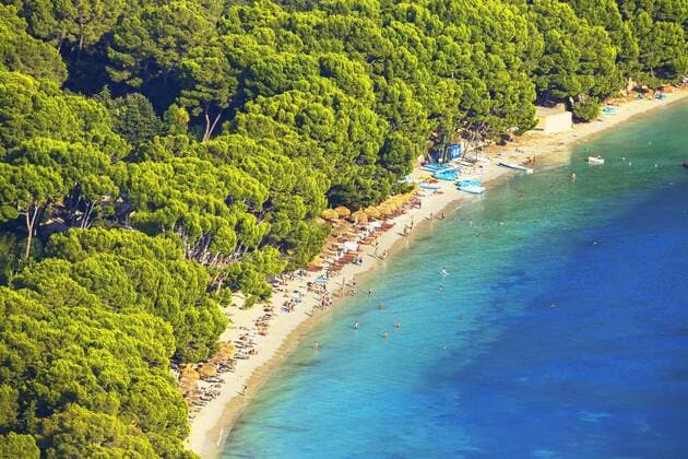Badegäste am Strand von Formentor, Mallorca, Balearische Inseln, Spanien, Europa Copyright: imageBROKER/MarcoxSimoni ibxsim04622503.jpg