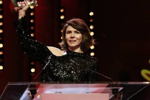 MaÅ‚gorzata Szumowska, Gewinnerin des Silbernen Bären der Große Preis der Jury für den Film Twarz , spricht auf der Preisverleihung nach Vergabe des Preises auf der 68. Berlinale am 24.02.2018 in Berlin im Berlinale Palast MaÅ‚gorzata Szumowska, Gewinnerin des Silbernen Bären der Große Preis der Jury für den Film Twarz , spricht auf der Preisverleihung nach Vergabe des Preises auf der 68. Berlinale am 24.02.2018 in Berlin im Berlinale Palast