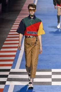 Themen der Woche Bilder des Tages Milan Woman s Fashion Week fall winter 2019. Milano Moda Donna, autumn winter 2019. Tommy Hilfiger Fashion Show Pictured: model  Copyright: xRiccardoxGiordanoxSickix xIPAx xFotosickix