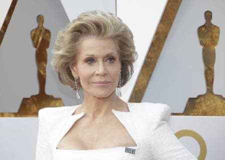 Actress Jane Fonda arrives on the red carpet for the 90th annual Academy Awards at the Dolby Theatre in the Hollywood section of Los Angeles on March 4, 2018.  LAP20180304053 JOHNxANGELILLO