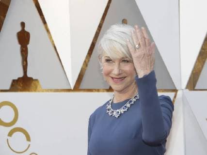 Actress Helen Mirren arrives on the red carpet for the 90th annual Academy Awards at the Dolby Theatre in the Hollywood section of Los Angeles on March 4, 2018.  LAP20180304058 JOHNxANGELILLO