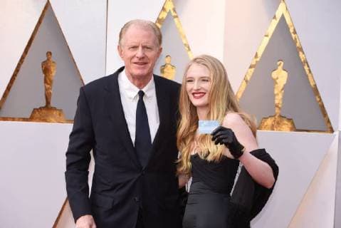 March 4, 2018 - Los Angeles, California, U.S. - ED BEGLEY JR arrives with daughter HAYDEN CARSON-BEGLEY on the red carpet for the 90th Annual Academy Awards at the Dolby Theatre. Los Angeles U.S. - ZUMAz03_ 20180304_zbp_z03_045 Copyright: xKevinxSullivanx