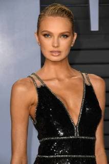04 March 2018 - Los Angeles, California - Romee Strijd. 2018 Vanity Fair Oscar Party following the 90th Academy Awards held at the Wallis Annenberg Center for the Performing Arts. 224702 2018-03-04 CA Los Angeles Etats-Unis  Copyright: xBirdiexThompson AdMediax STAR_224702_300