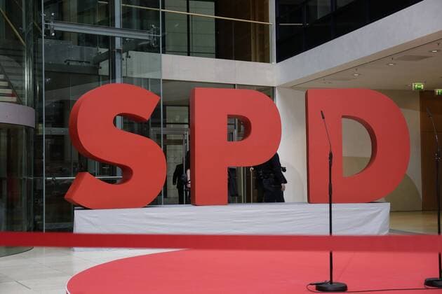 Deutschland, Berlin, Willy-Brandt- Haus, Vorstellung der SPD-Ministerinnen und -Minister durch Andrea Nahles und Olaf Scholz, 09.03.2018