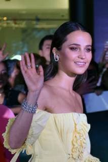 March 10, 2018 - Mexico City, Mexico, Mexico - Actress Alicia Vikander is seen poses during the red carpet of the Tomb Raider film premiere at Oasis Coyoacan on March 10, 2018 in Mexico City, Mexico Mexico City Mexico  - ZUMAn230 20180310_zaa_n230_469 Copyright: xCarlosxTischlerx