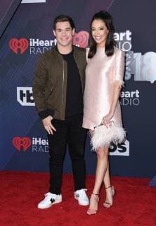 Soiree des iHeart Radio Awards 2018. 11 March 2018 - Inglewood, California - Adam Devine, Chloe Bridges. 2018 iHeart Radio Awards held at The Forum. Photo Credit: Birdie Thompson AdMedia 224879 2018-03-11 CA Inglewood Etats-Unis  Copyright: xBirdiexThompson AdMediax STAR_224879_051