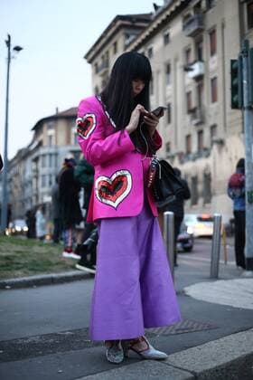 Blogger Susie Lau attending the Alberta Ferretti show during Milan Fashion Week - Feb 21, 2018 - MFW: Fall 2018 Street Style Day 1, Milan Italy  Copyright: xValentinaxRanierix h_00489169