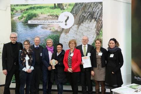 14.03.2018, Frankfurt, Palmengarten Städte wagen Wildnis -wird als Projekt der ,UN-Dekade Biologische Vielfalt˜ ausgezeichnet Stadt Frankfurt erhält Preis für das Projekt - Vielfalt Baum Bild zeigt: