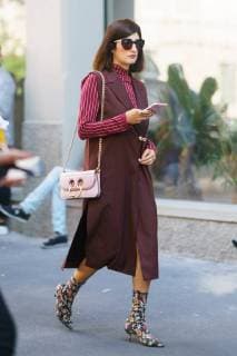 Blogger Valentina Siragusa posing outside of the MSGM runway show during Milan Fashion Week - Sept 24, 2017 - MFW: Spring 2018 Street Style Day 5, Milan Italy  Copyright: xGracexLunnx h_00448837