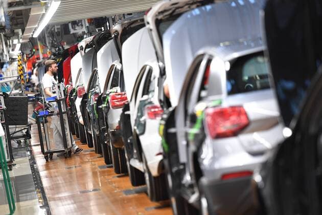 Fertigung,Audi Produktion,Fliessband, Automobilindustrie,Auto,Automarke,Autoproduktion,Karosseriebau Karosserie,Automobilbau,Fliessbandfertigung,Produktion,Fertigung,Montageband,im Werk Ingolstadt am 14.03.2018,.