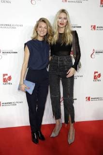 Ella Endlich und Carolin Niemczyk bei der 10. Verleihung des Deutschen Musikautorenpreises 2018 im Hotel Ritz Carlton. Berlin, 15.03.2018