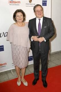 Armin Laschet mit Ehefrau Susanne Laschet bei der 13. Verleihung der Steiger Awards in der Alten Kaue der Zeche Hansemann. Dortmund, 17.03.2018