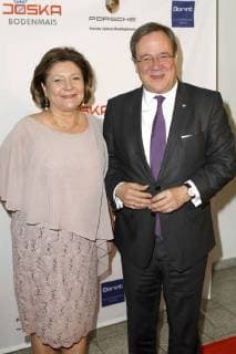 Armin Laschet mit Ehefrau Susanne Laschet bei der 13. Verleihung der Steiger Awards in der Alten Kaue der Zeche Hansemann. Dortmund, 17.03.2018