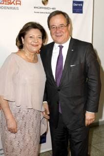 Armin Laschet mit Ehefrau Susanne Laschet bei der 13. Verleihung der Steiger Awards in der Alten Kaue der Zeche Hansemann. Dortmund, 17.03.2018