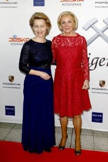 Ursula von der Leyen und Liz Mohn bei der 13. Verleihung der Steiger Awards in der Alten Kaue der Zeche Hansemann. Dortmund, 17.03.2018