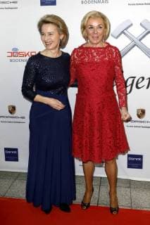 Ursula von der Leyen und Liz Mohn bei der 13. Verleihung der Steiger Awards in der Alten Kaue der Zeche Hansemann. Dortmund, 17.03.2018