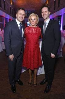 Xavier Bettel, Liz Mohn und Gauthier Destenay bei der 13. Verleihung der Steiger Awards in der Alten Kaue der Zeche Hansemann. Dortmund, 17.03.2018