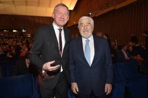 Lutz Marmor ( NDR Intendant), Mario Adorf beim 16. Deutschen Hoerfilmpreis im Kino International in Berlin am 20.03.2018