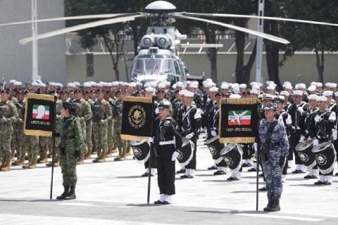March 23, 2018 - CIUDAD DE MEXICO, Recognition Reconocimiento-Fuerzas Armadas.- Aspectos de la entrega de reconocimientos a elementos de las Fuerzas Armadas, presidida por el presidente de la Republica, Enrique Pena Nieto, este 23 de marzo 2018, en la Secretaria de Marina. Foto: Agencia EL UNIVERSAL Luis Cortes MAR  - ZUMAu78_ 20180323_zaf_u78_041 Copyright: xLuisxCortesx