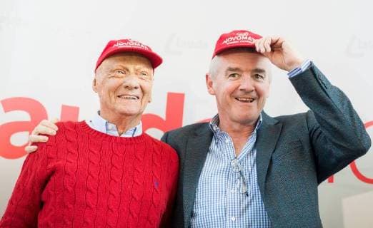 Themen der Woche Bilder des Tages Wien 28.03.2018, Haas Haus, Wien, AUT, Laudamotion, Pressegespraech mit Niki Lauda, im Bild Vorsitzender Ryanair Michael O Leary und Niki Lauda CEO of Ryanair Michael O Leary and Niki Lauda during media conference of Laudamotion in Vienna, Austria on 2018 03 28. *** Vienna 28 03 2018 Haas Haus Wien AUT Laudamotion Press interview with Niki Lauda in the picture Chairman Ryanair Michael O Leary and Niki Lauda CEO of Ryanair Michael O Leary and Niki Lauda during media conference of Laudamotion in Vienna Austria on 2018 03 28  EX_GRU 
