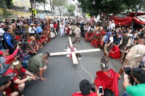 March 30, 2018 - EUM20180330REL23.JPG .CIUDAD DE MEXICO ReligionReligion-Viacrucis CDMX.- Aspectos de la 175 representacion de la Pasion de Cristo este viernes 30 de marzo 2018, en la delegacion Iztapalapa. Foto: Agencia EL UNIVERSALBerenice FregosoMAVC  - ZUMAu78_ 20180330_zaf_u78_076 Copyright: xElxUniversalx