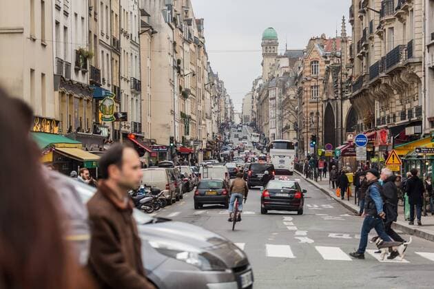 27.01.2018, Paris, Frankreich, GER - Ansicht einer Hauptstrasse in der Pariser Innenstadt.