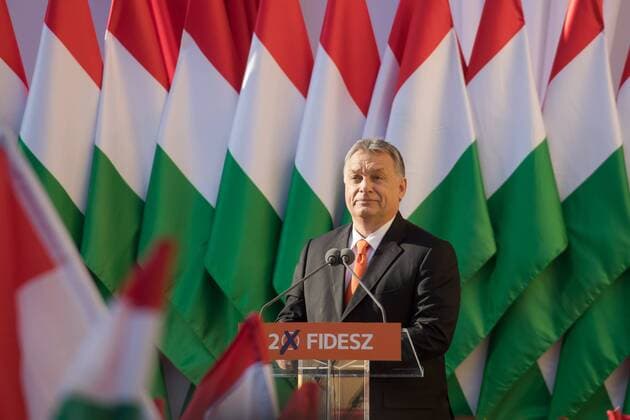 (180406) -- SZEKESFEHERVAR (HUNGARY), April 6, 2018 -- Hungarian Prime Minister Viktor Orban delivers a speech at the last rally of the Fidesz party ahead of the general elections in Szekesfehervar, central Hungary, on April 6, 2018. Hungarian political parties held their last rallies on Friday, ahead of Sunday s general elections, where the Prime Minister Viktor Orban, who is seeking a third consecutive term, is considered the absolute favorite. ) HUNGARY-SZEKESFEHERVAR-GENERAL ELECTIONS-VIKTOR ORBAN-CAMPAIGN-RALLY AttilaxVolgyi 