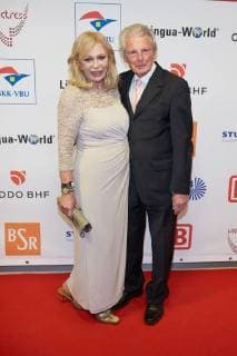 Klaus und Evelyn Bresser - Verleihung des 13.Victress Awards 2018 in Berlin am 09.04.2018. 13.Victress Awards Gala 2018