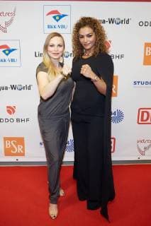 Regina Halmich und Ikram Kerwat - Verleihung des 13.Victress Awards 2018 in Berlin am 09.04.2018. 13.Victress Awards Gala 2018