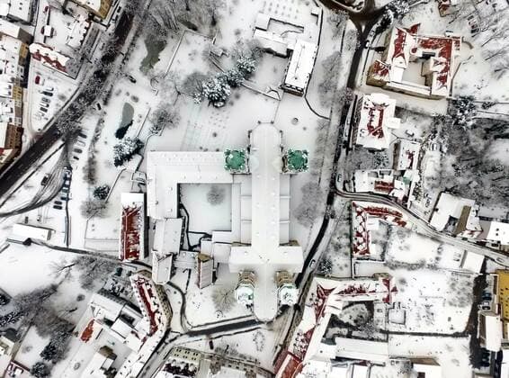 07.03.2018 Freyburg Unstrut Winter Schnee Naumburg Naumburger Dom Sachsen Anhalt Luftaufnahme Drohnenaufnahme Drohnenbild Drohnenaufnahme Stadtansicht Marke Ortsmarke Ansicht Luftbild Sachsen Anhalt Schnee schippen