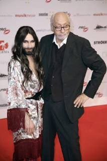Conchita und Karl Dall bei der 13. Verleihung des PRG Live Entertainment Award in der Festhalle Frankfurt. Frankfurt am Main, 09.04.2018