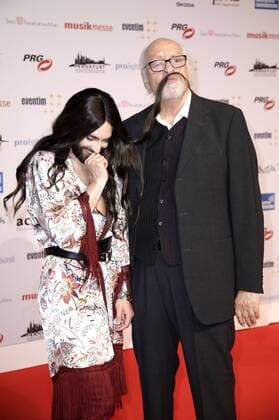 Conchita und Karl Dall bei der 13. Verleihung des PRG Live Entertainment Award in der Festhalle Frankfurt. Frankfurt am Main, 09.04.2018